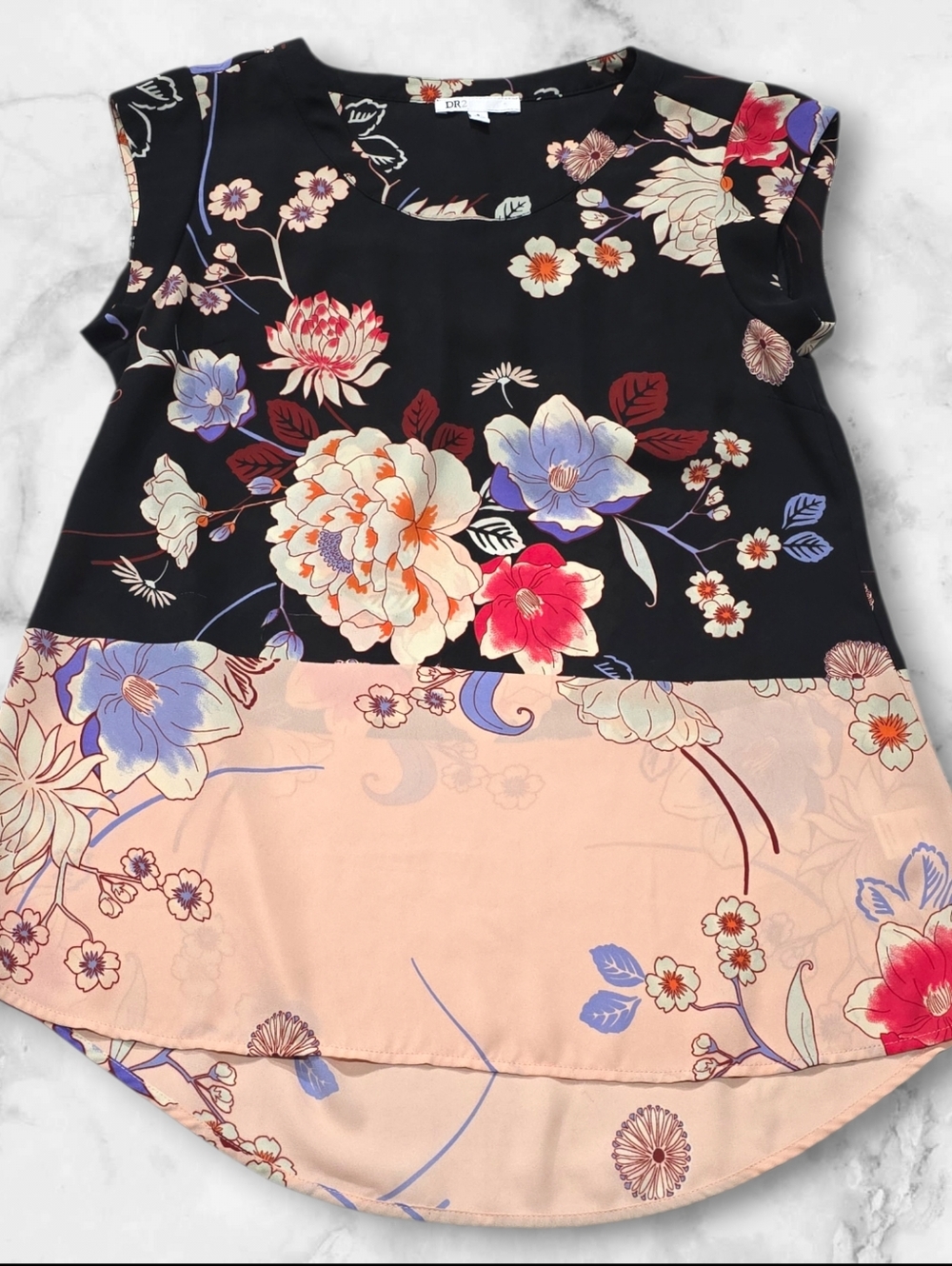 DR2 Woman's Almost Sleeveless Blouse Top Shirt Size Small (S) E45 - Picture 4 of 9